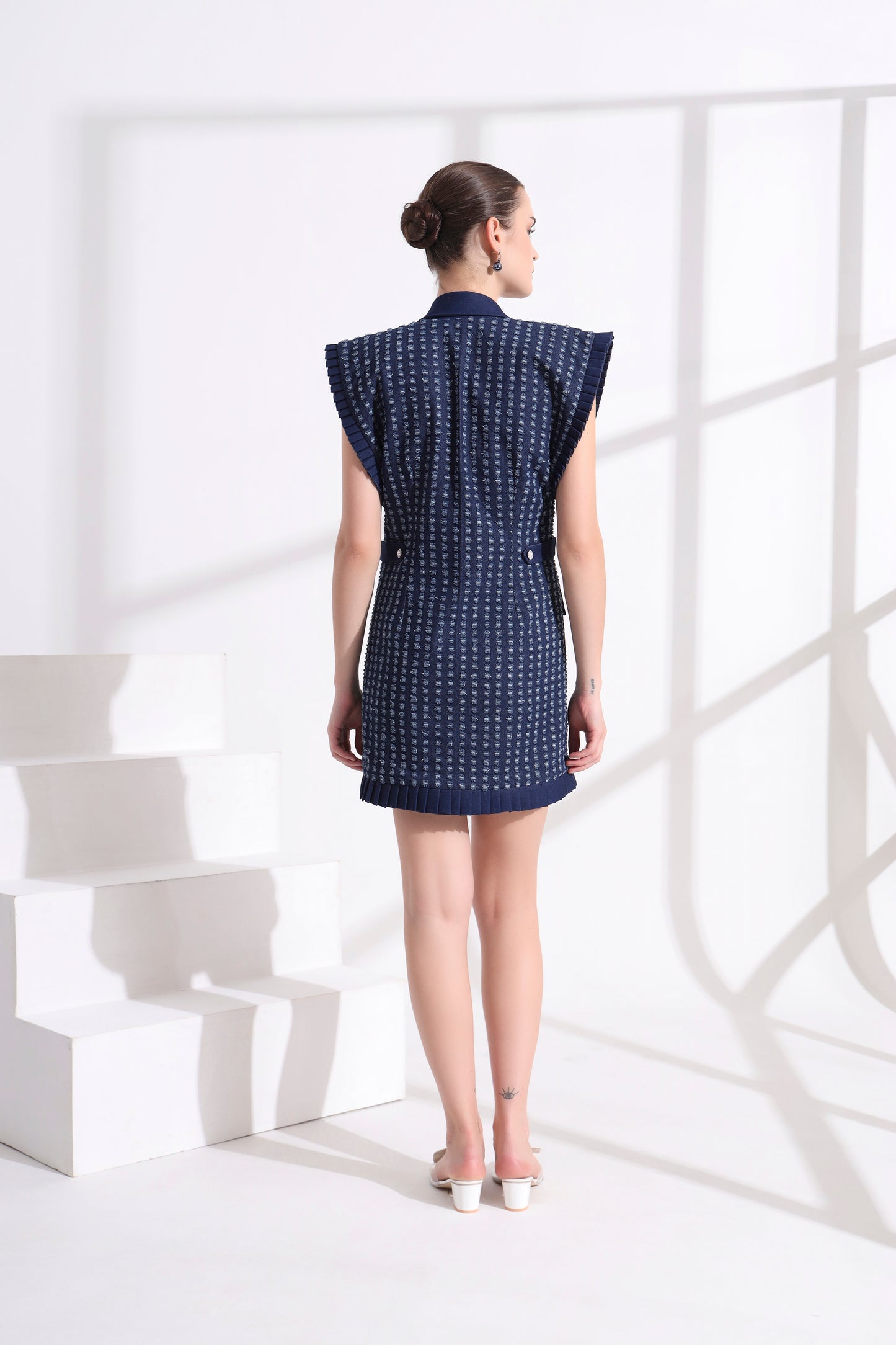 serafina denim dress Reformation Serafina Denim Midi-Dress